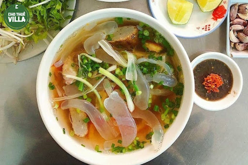 Đặc sản Nha Trang món ăn bún sứa Nha Trang