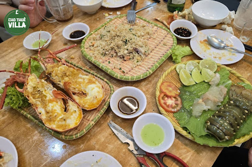 Món ăn ngon Nha Trang Tôm hùm Bình Ba